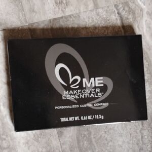 Makeover Essentials Personalized Custom Compact